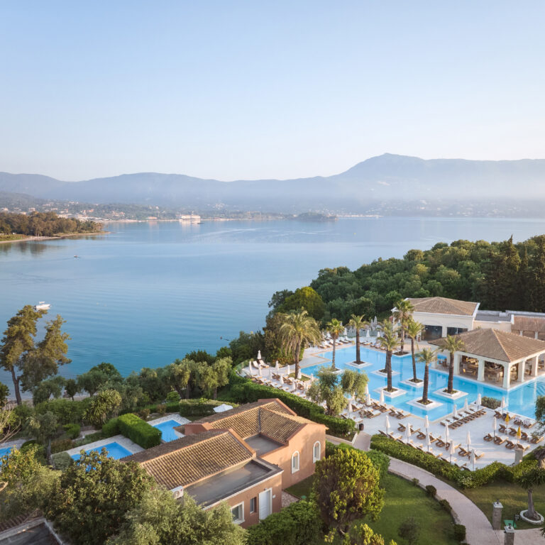 Grecotel Eva Palace resort