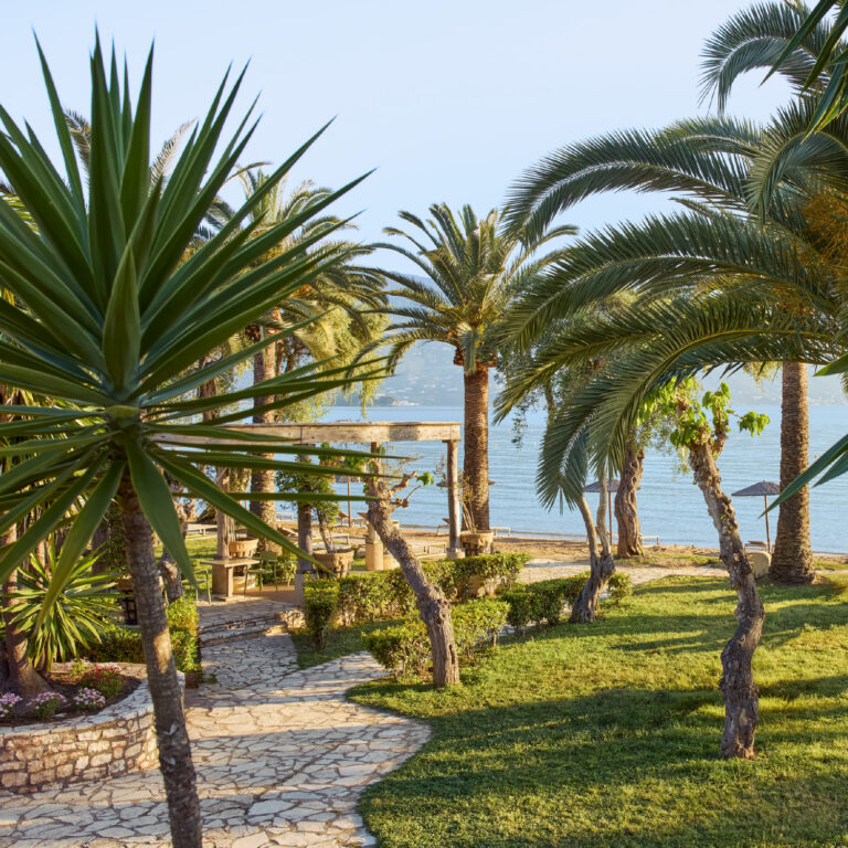 Grecotel Luxme Daphnila Bay resort